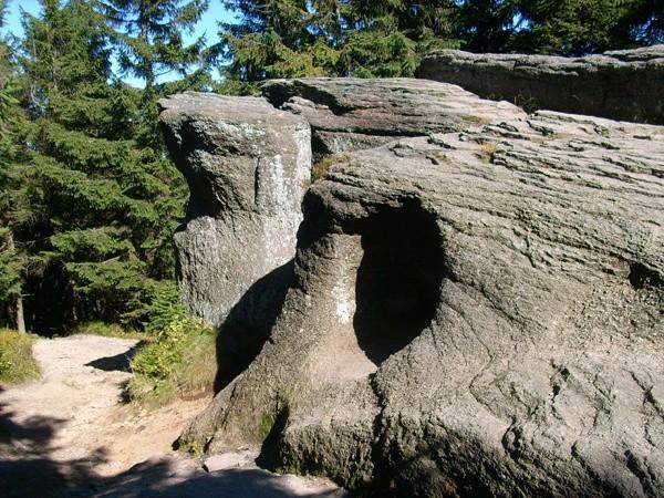 Malinowskie Skały