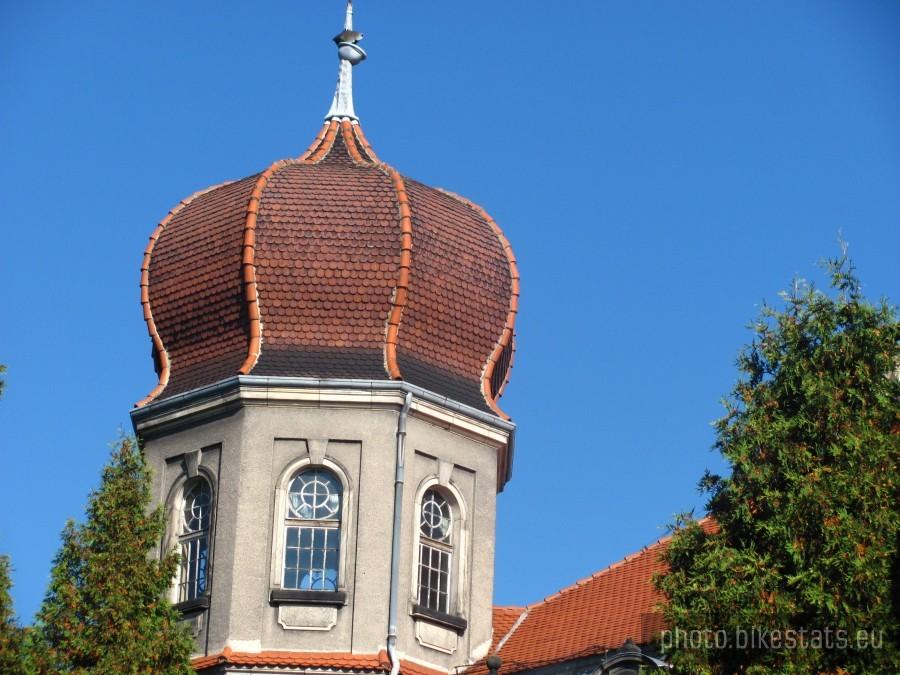 wież pałacu w Bruśku