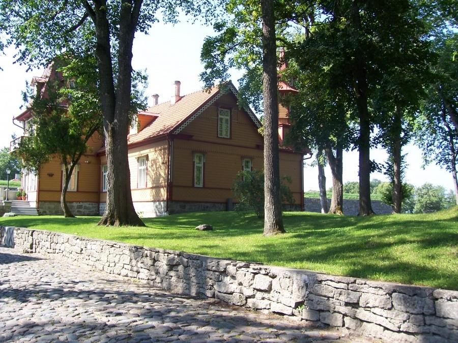 domy zdrojowe