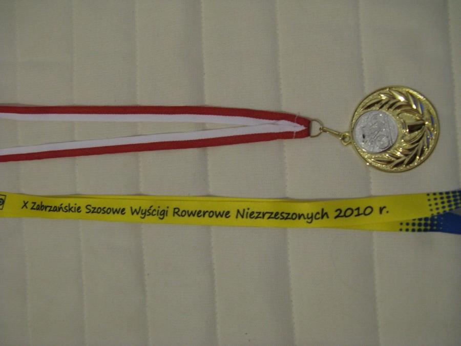 medal i smycz :)