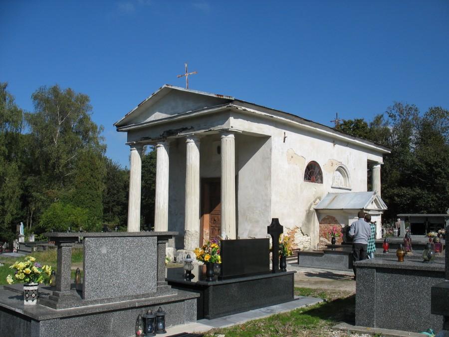 Góry - kaplica grobowa Dembińskich