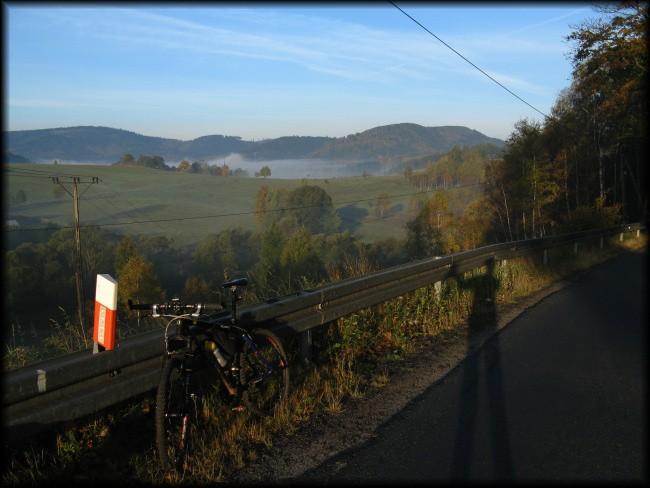 Góry o poranku