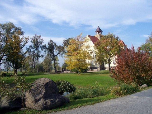 Widok na Pałac Krugsdorf od strony wschodniej.