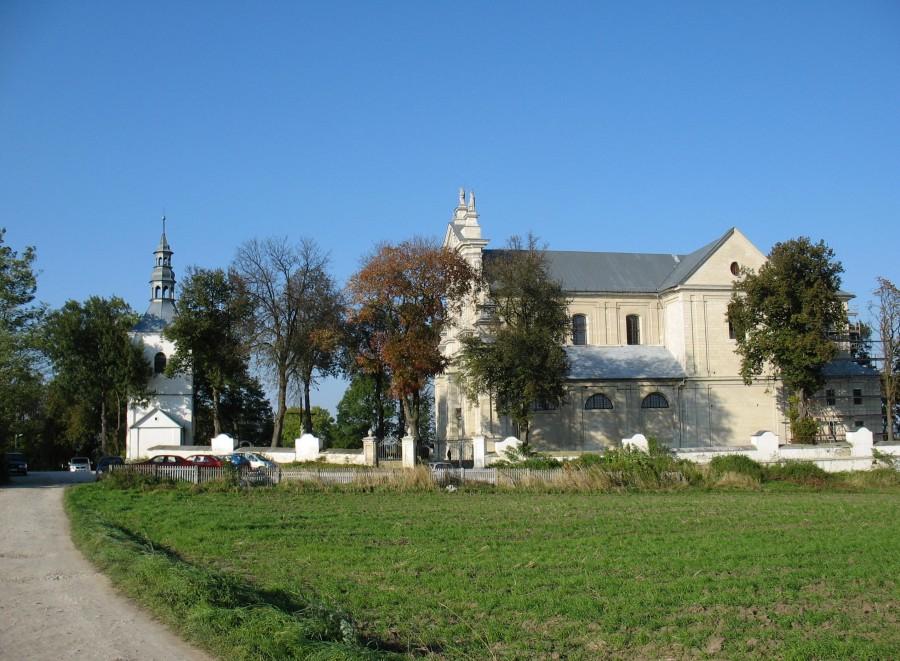 Młodzawy Małe - kościół