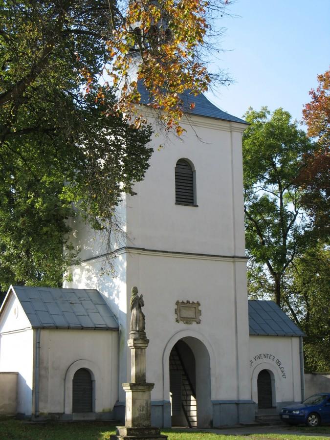 Młodzawy Małe - dzwonnica kościelna