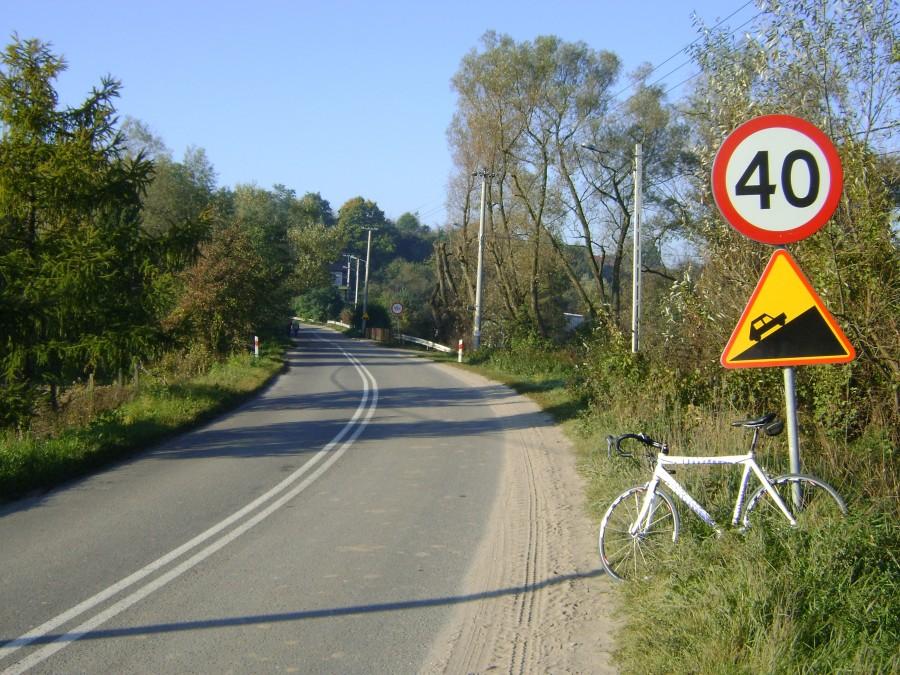 Podjazd pod skarpę wiślaną w Czersku