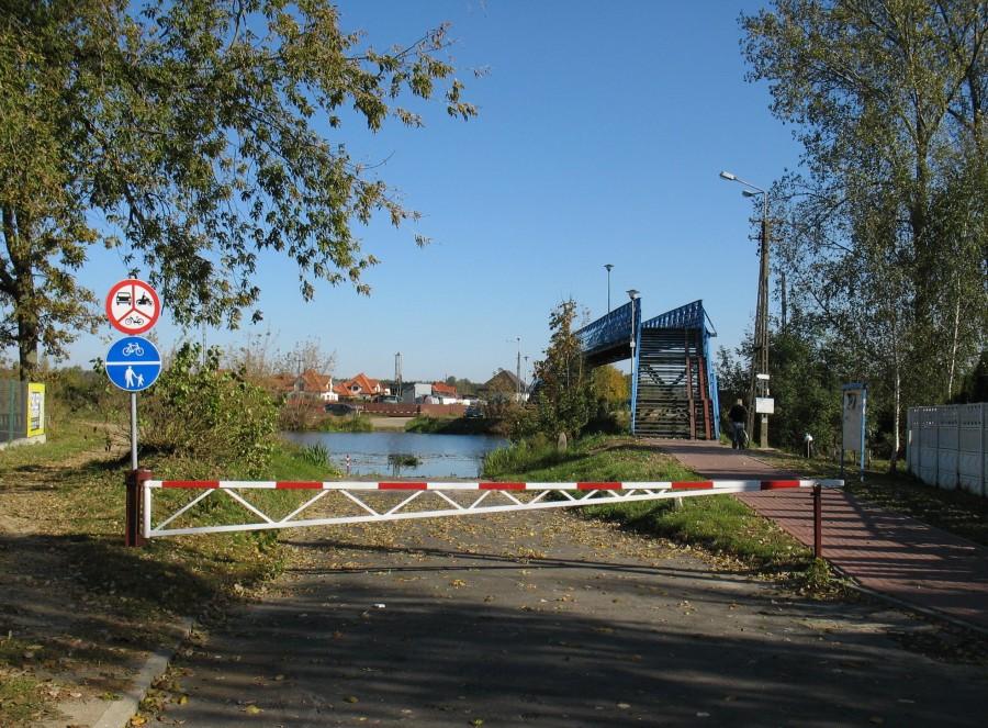 Nieporęt - kładka nad Kanałem Żerańskim