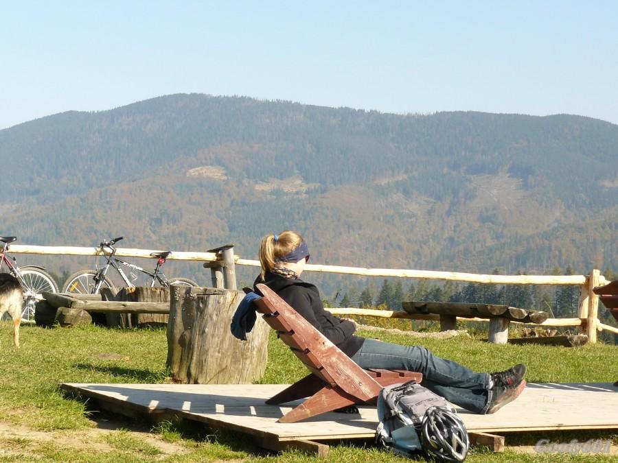 Górski relaks :) W tle Romanka.