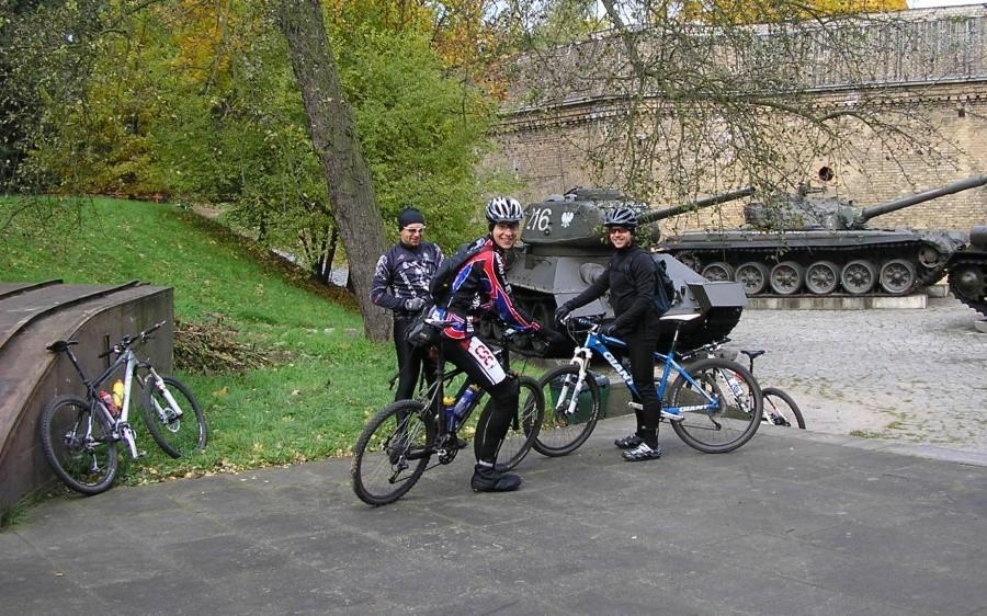 Ustawka bikerów na Cytadeli - spragnieni terenowej jazdy :)