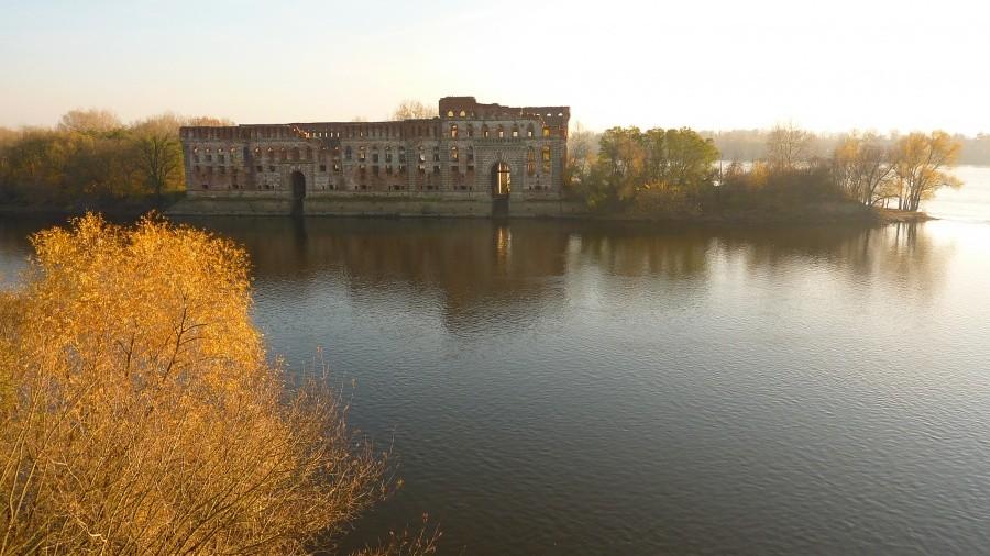 Zamek Horeszków / spichlerz w Modlinie