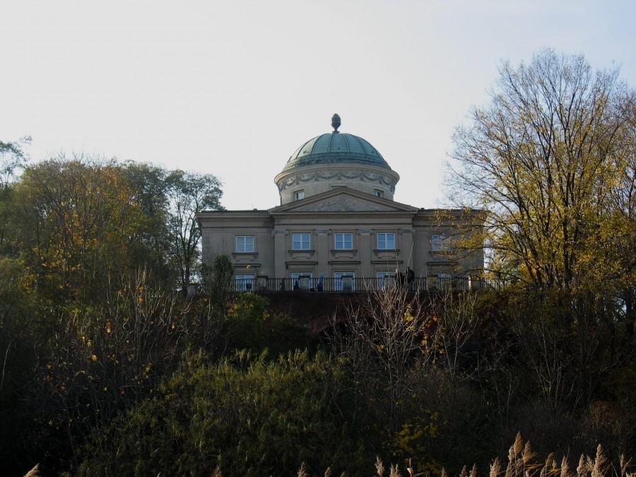 Królikarnia od stawów przy ul. Idzikowskiego