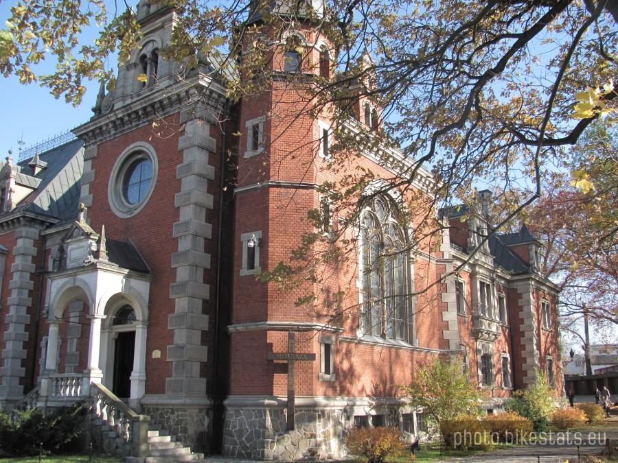 pałac w Pławniowicach