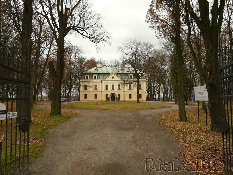 Pałac w Rybnej