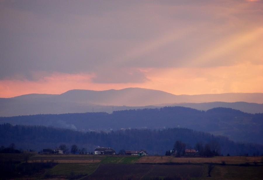 Cergowa na horyzoncie