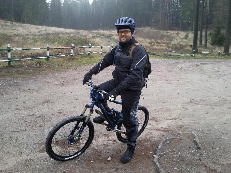 Luke na swoim bike-u