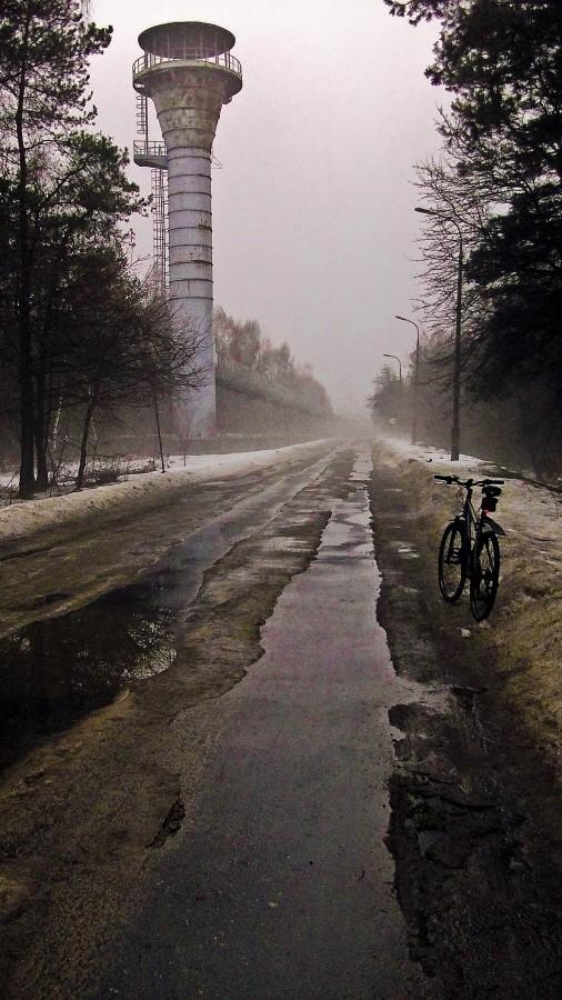 Wieża na azotach