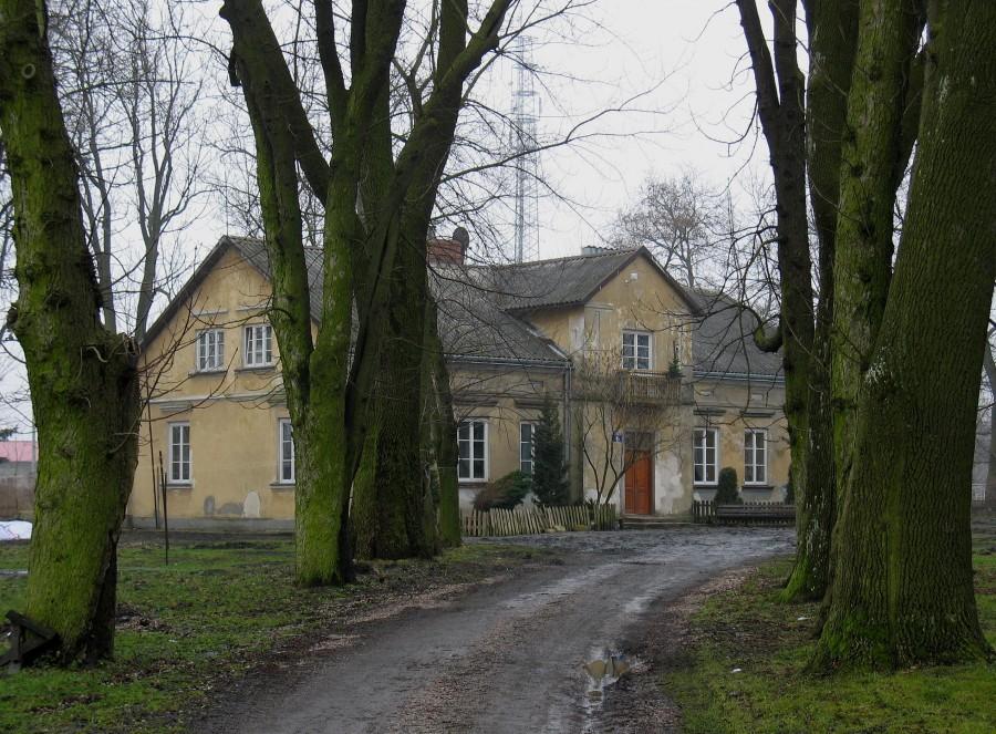 Dwór w Lesznowoli