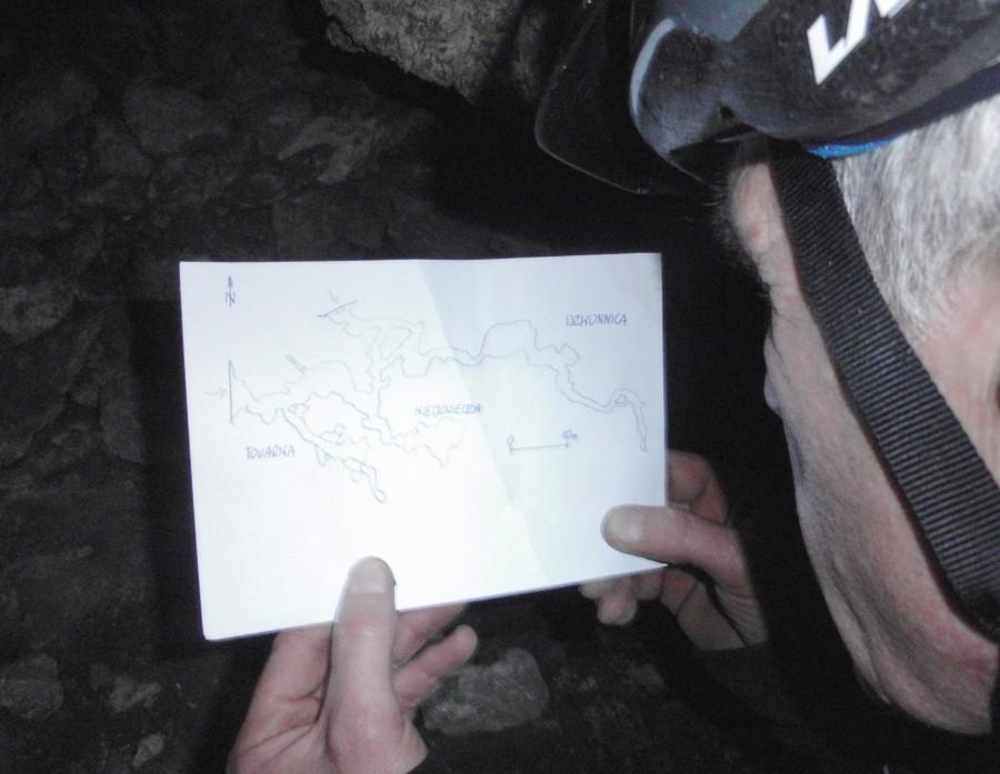 Mapa jaskiń (Towarna, Niedźwiedzia, Dzwonnica)