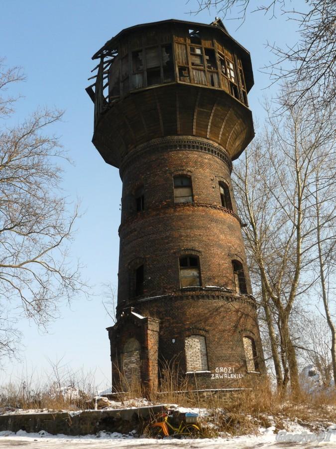 Wieża ciśnień z 1871 roku.