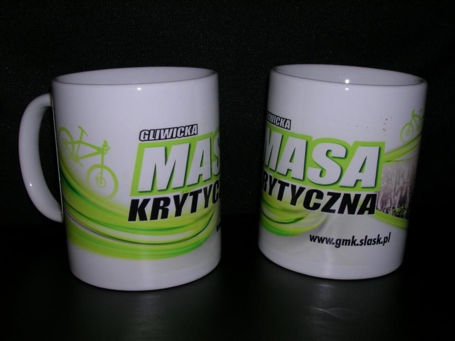 Masowe kubeczki