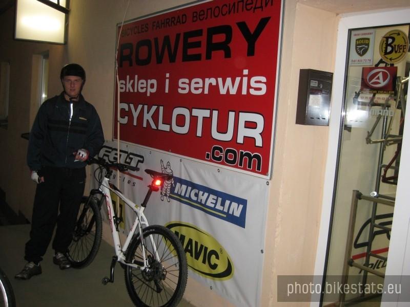 Odwiedziny Cykloturu - tu właśnie moje oczy wypatrzyły Felciaka!