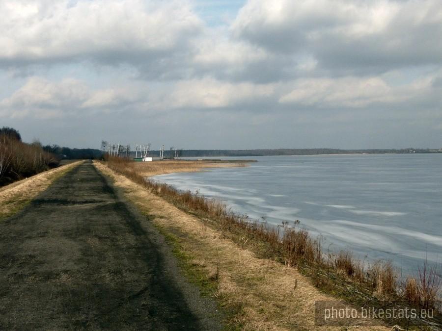 Cisza nad jeziorem (Świerklaniec)