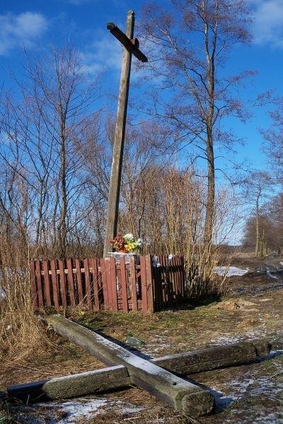 Rozstajne krzyże dwa