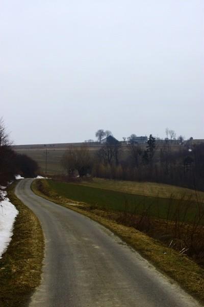 Nowy podjazd gdzieś w połowie, widać szczyt:D
