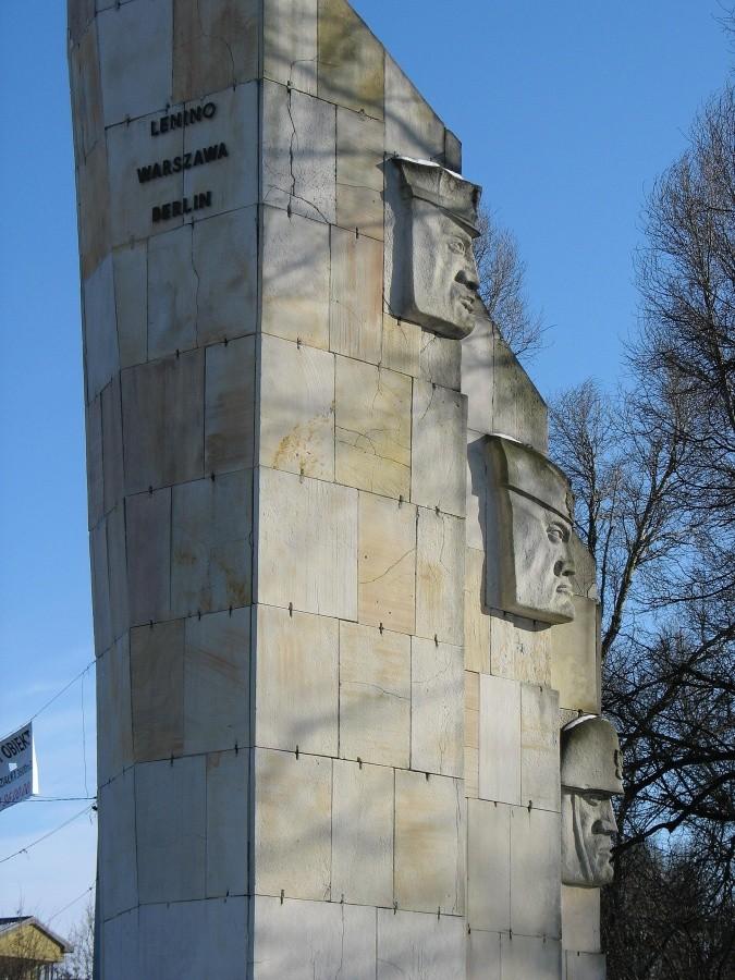 Lenino Warszawa Berlin