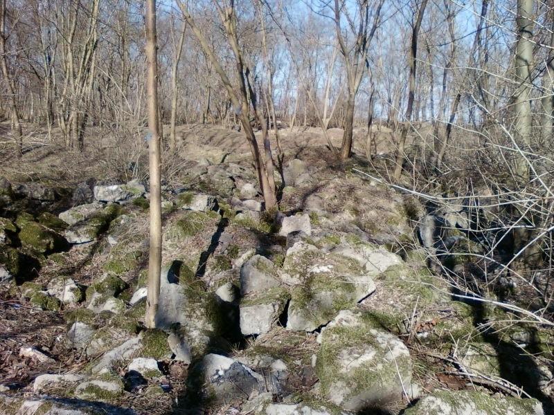 Gruz - budulec górki?