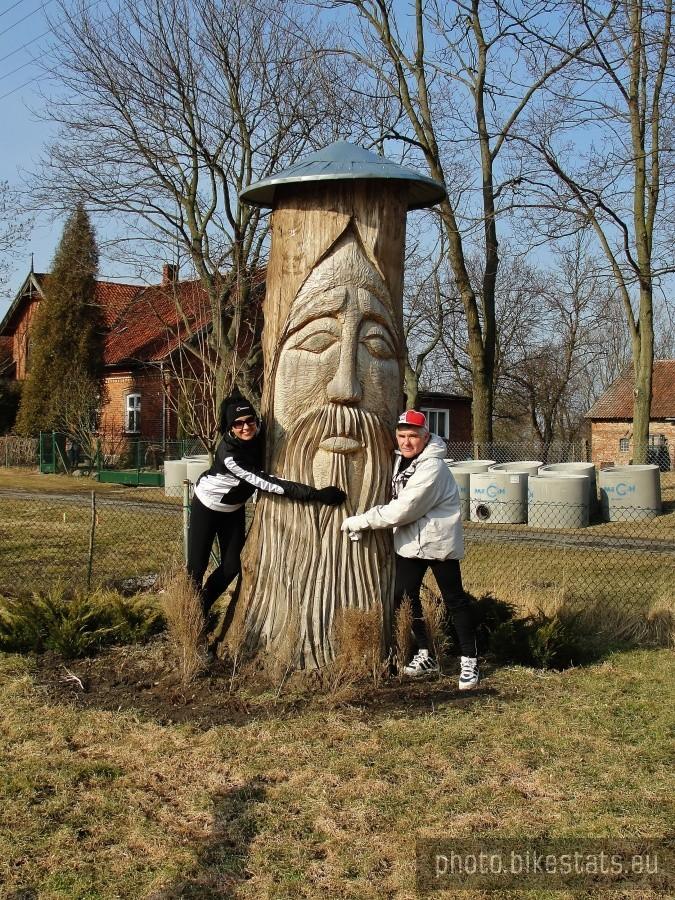 Pamiątka z dzisiejszej wycieczki. Ta piękna Pani to Asia:)