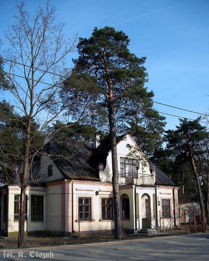 Józefów dworkowo