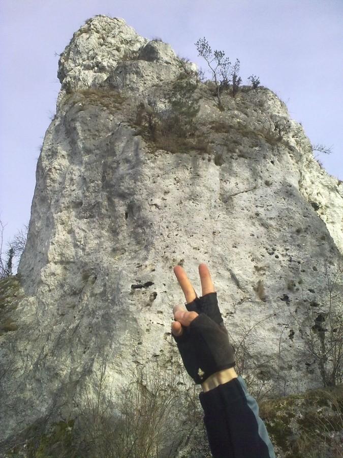 PRIMO VICTORIA - Wznieśmy w górę palcę!