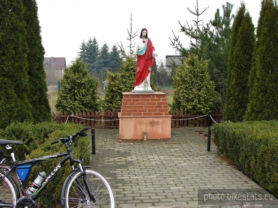 Przydrożna kapliczka.