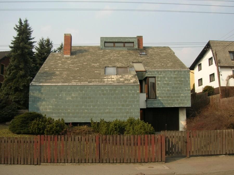 dziwny dom