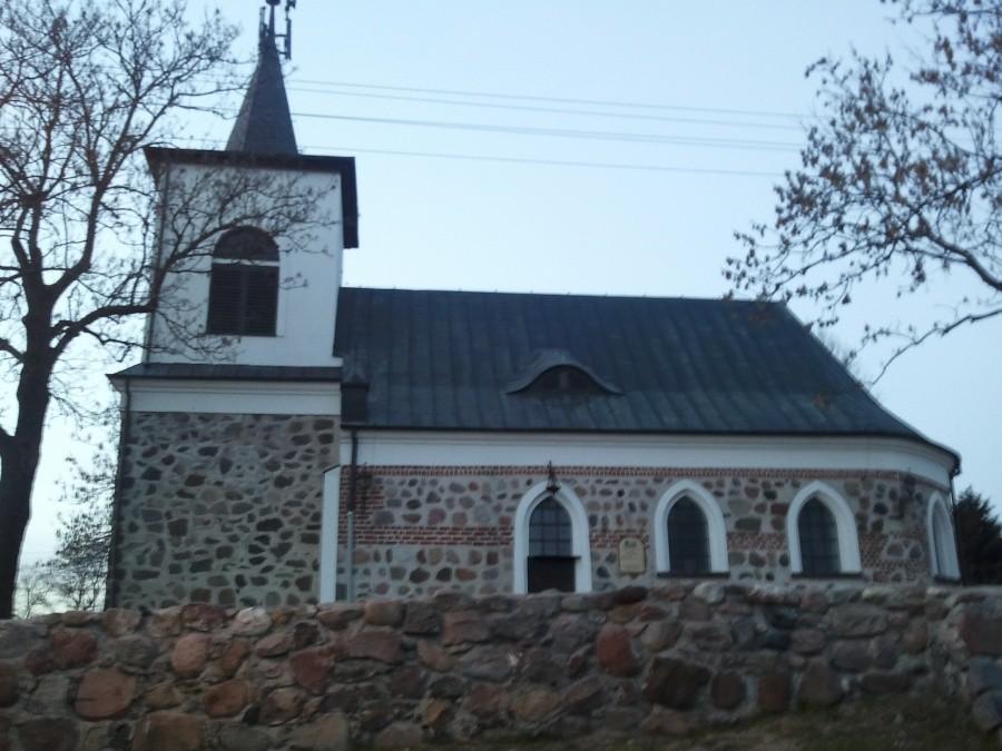 Kościół w Stobnie