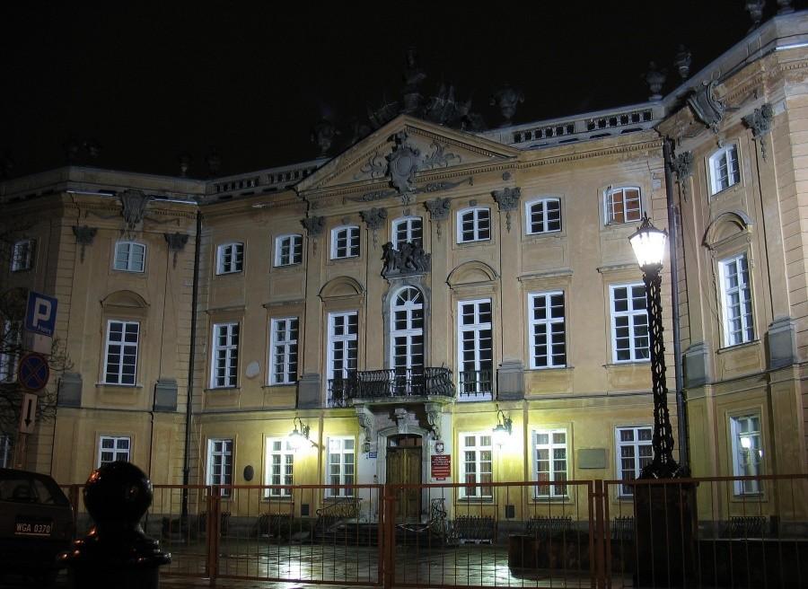 Nowe Miasto - Pałac Sapiehów