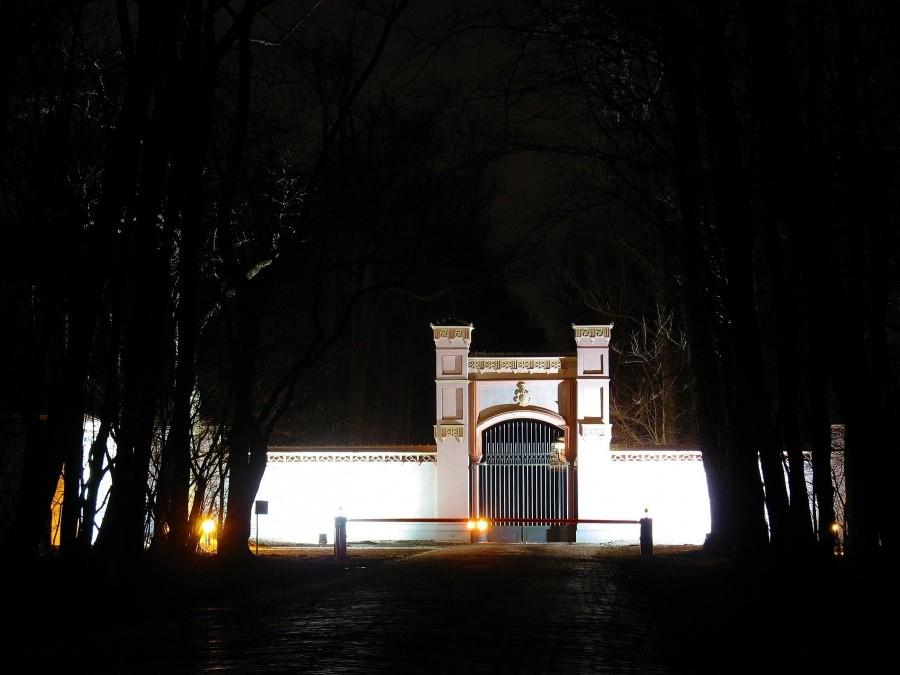 Natolin - Brama Mauretańska