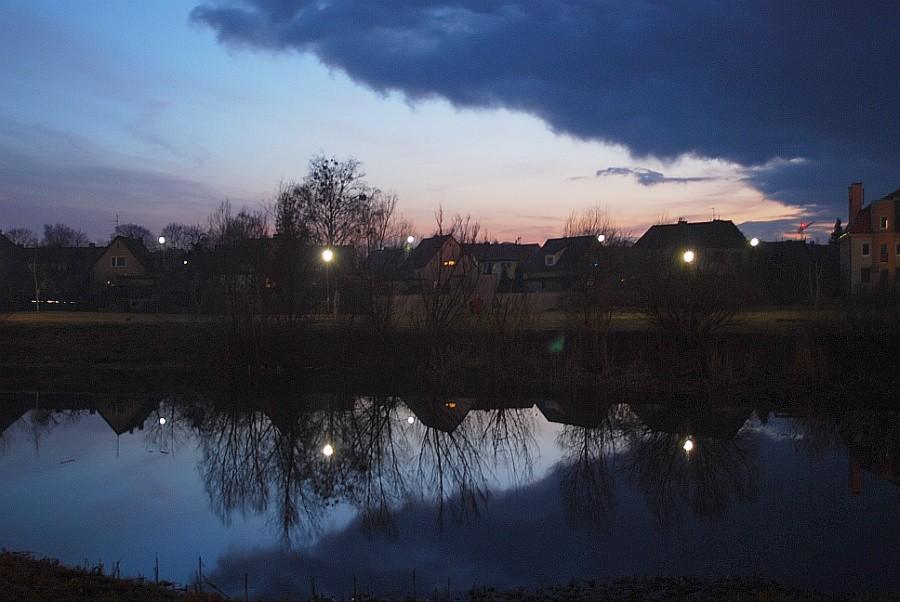 Jezioro Słoneczne nocą