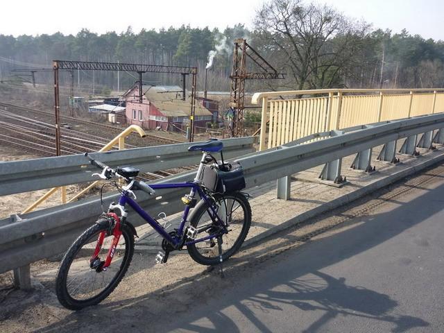Widok z wiaduktu w Maksymilianowie.