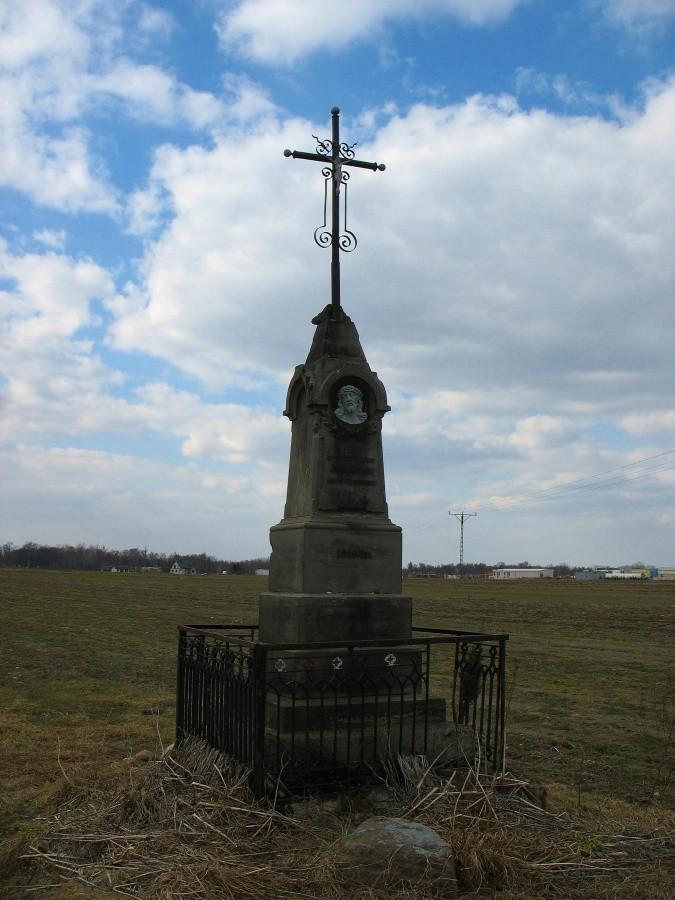 Krzyż na polach Sokołowa