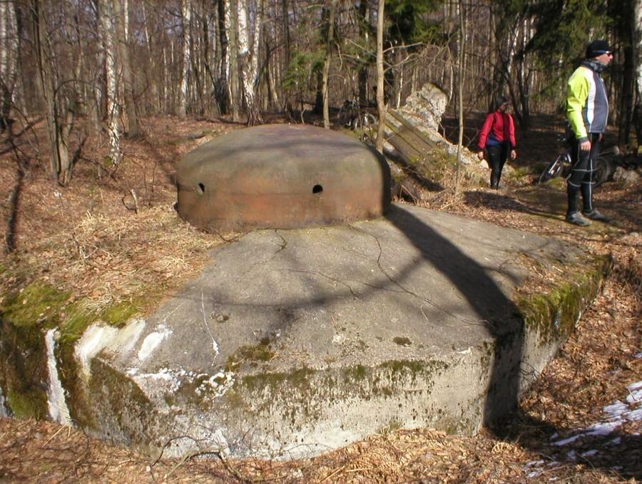 GÓRKA BUNKROWA-KOPUŁA PANCERNA BUNKRA