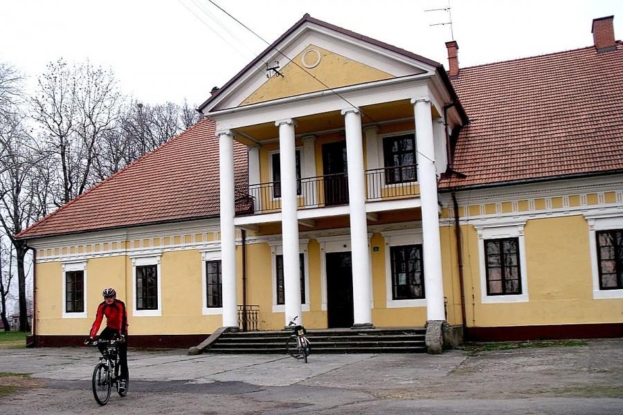 Dworek w Kobiernicach