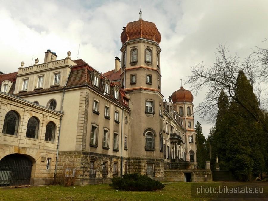 Pałac w Brynku