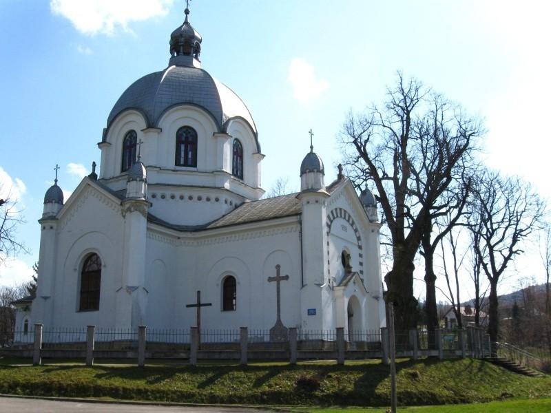 Poganin przy cerkwi, aktualnie Kościele.