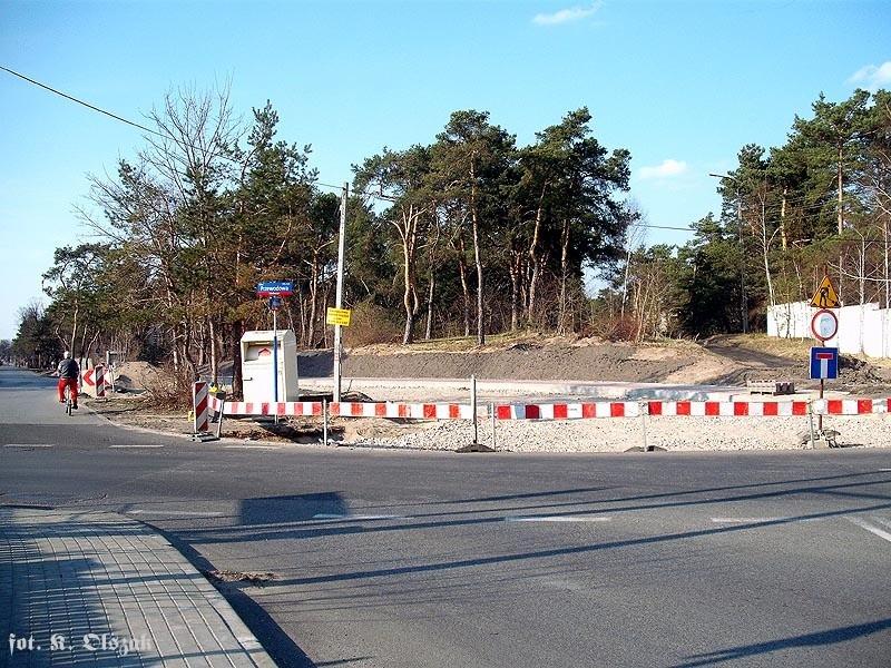 Przebudowa Mrówczej w Wawrze