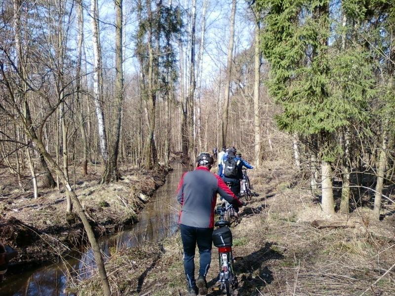 Wzdłuż Łagiewniczaniki