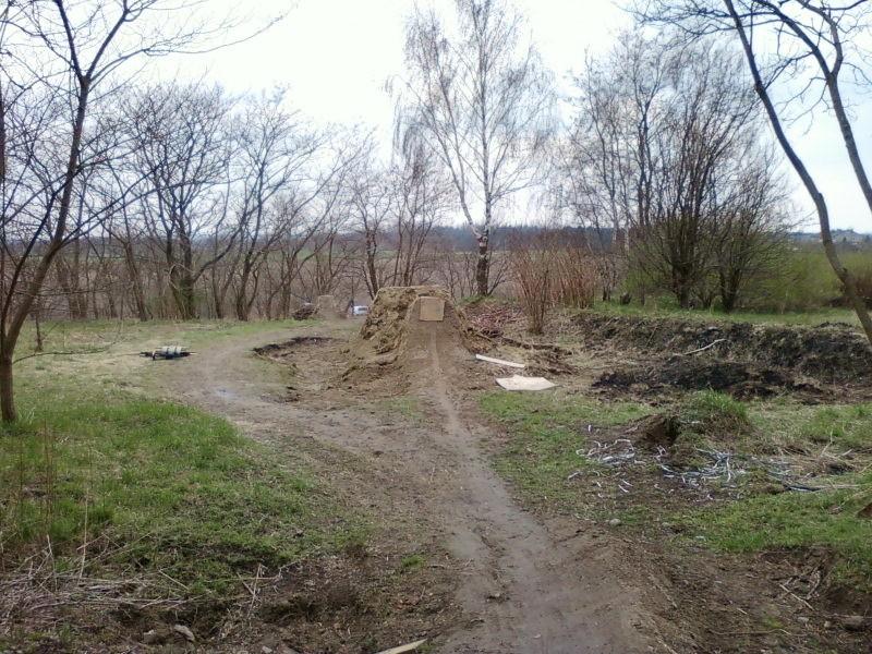 Hopy na zjeździe