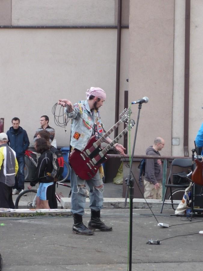 Fajna gitara