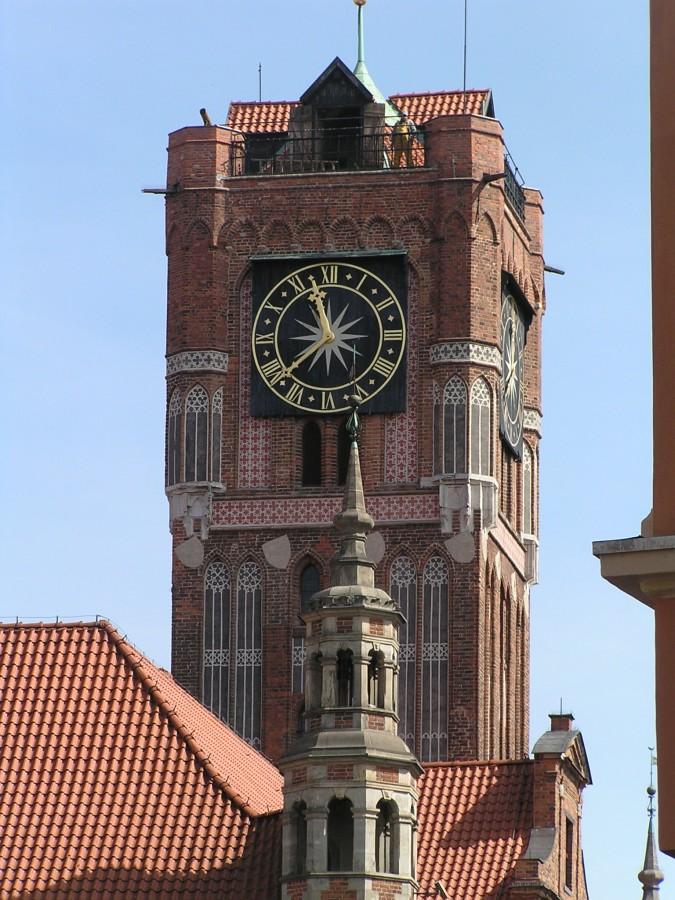 Wieża zegarowa ratusza w Toruniu
